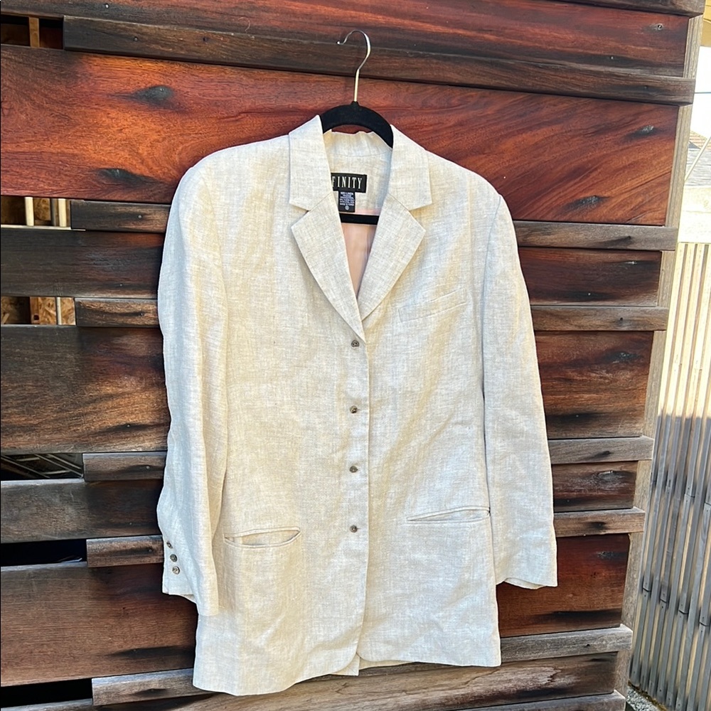 Fully lined Linen Blazer in Cream